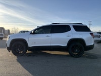 AMVIC Licensed Dealer AMVIC Licensed Dealer Stock # T4353117B. Searching for an adventure-ready SUV... (image 4)