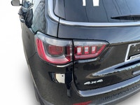 Cloth Low-Back Bucket Seats, Heated Front Seats, 8.4 Touchscreen Display, Apple Carplay, Google Andr... (image 9)