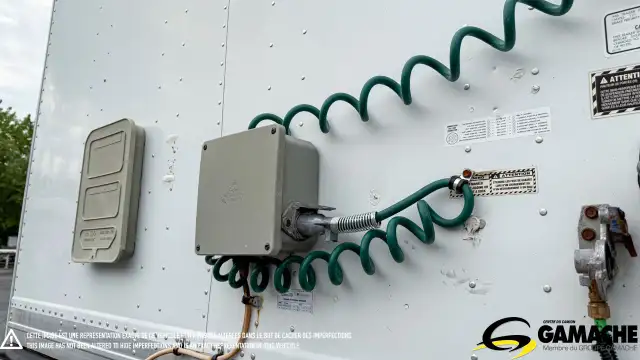 2010 MANAC 45' DRY VAN REMORQUE FERME AVEC HAYON ELEVATEUR in Heavy Equipment in Longueuil / South Shore - Image 18