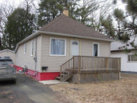 Ready To Move In - 553 Elm Avenue, Fort Frances