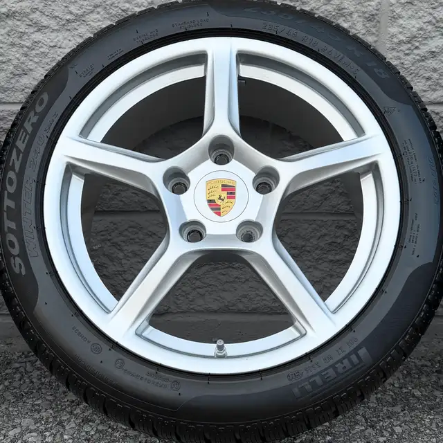 (NEW) 4x Porsche 718 *982* 18" OEM Winter Wheels Package in Tires & Rims in City of Toronto - Image 4