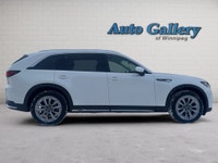 THIRD ROW LUXURY SUV, CLEAN CARFAX Elevate your journeys with this 2025 Mazda CX-90 GT AWD, a premiu... (image 5)