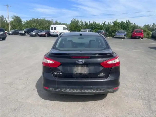 2014 Ford Focus SE in Cars & Trucks in Drummondville - Image 3
