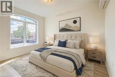 Welcome to 76 Wentworth Street South, a beautifully updated second-level one-bedroom unit features c...