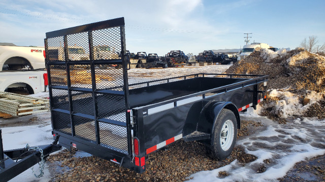5' x 12' Utility Trailer with fold-down ramp in Cargo & Utility Trailers in Swift Current