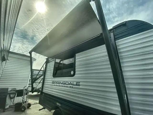 2025 Keystone RV Springdale Classic Mini 1400RE in Travel Trailers & Campers in Bedford - Image 24