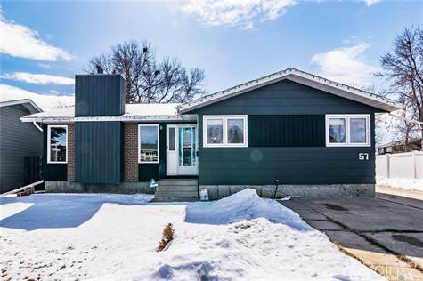 57 Crocus ROAD in Houses for Sale in Moose Jaw - Image 2