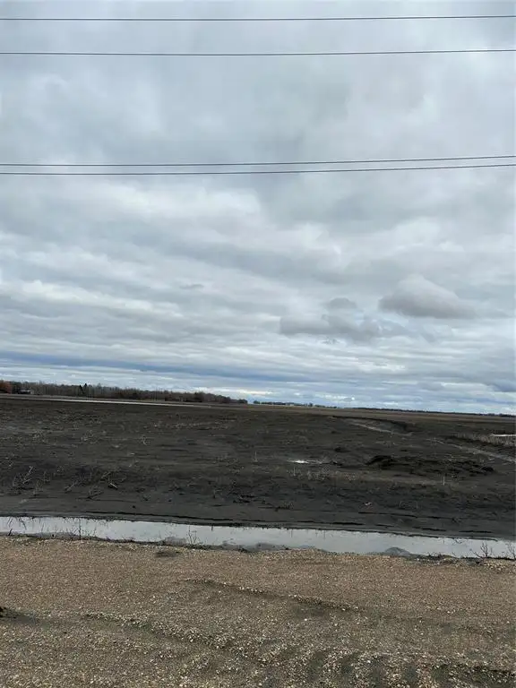 104 Brandt Street Rosenort, Manitoba in Land for Sale in Winnipeg - Image 2