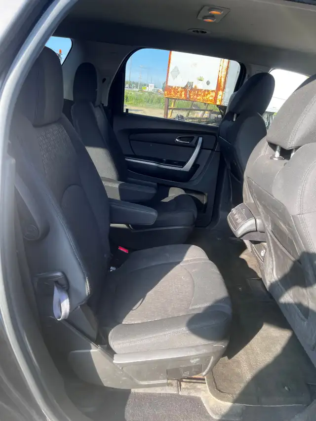 2011 GMC ACADIA527118889659279368