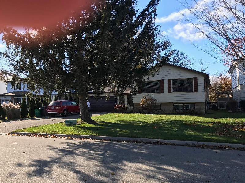 House for Rent (Up) Oct 1, Bramalea. 3 Bed,1 Bath, 2 Park+Gar Long Term Rentals Mississauga