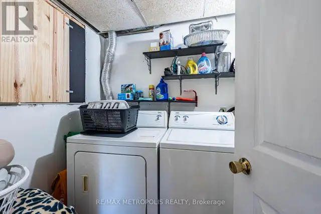 BSMT - 22 MAYFLOWER STREET Whitby (Blue Grass Meadows), Ontario in Long Term Rentals in Oshawa / Durham Region - Image 14