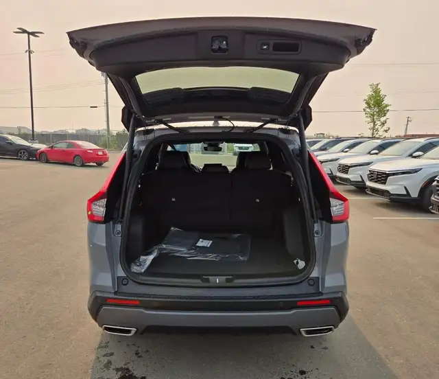 2026 Honda CR-V Hybrid Touring **HEATED LEATHER TRIMMED SEATS... in Cars & Trucks in Grande Prairie - Image 8