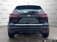 Experience commanding all-weather confidence with this exceptional Black 2023 Nissan Qashqai Sport U... (image 5)