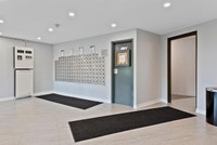 Brockton Apartments are very conveniently located at 250 Lake St in St Catharines. The building offe... (image 1)