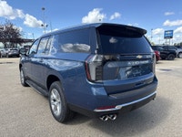 AMVIC Licensed Dealer Kickstart your adventures with the rugged elegance of the 2025 Chevrolet Subur... (image 5)