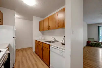 Gateway Gardens is located in the beautiful community of St Albert just minutes from a Save-On Foods...