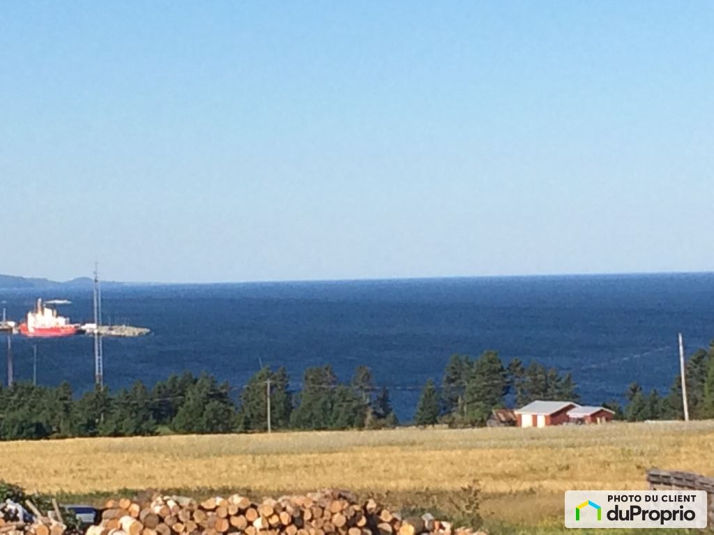 $215,500 - Duplex for sale in Les Méchins — photo 2