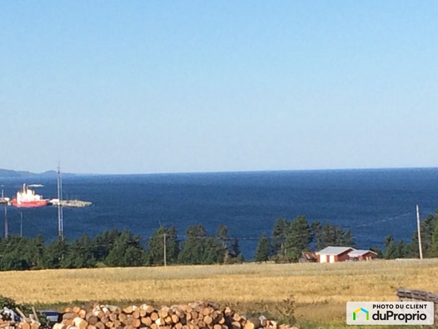 $215,500 - Duplex for sale in Les Méchins — photo 2