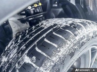 This Dodge Hornet boasts a Intercooled Turbo Premium Unleaded I-4 2.0 L/122 engine powering this Aut... (image 9)