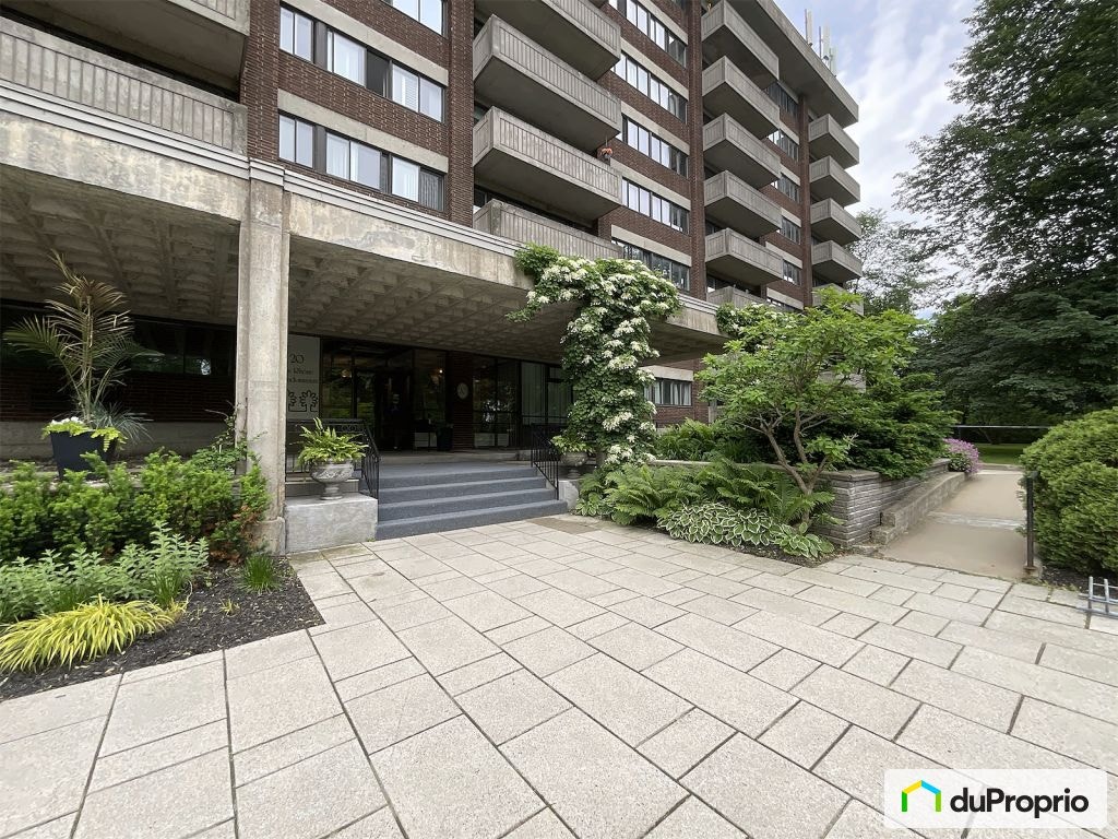 $299,500 - Condominium for sale in St-Lambert — photo 1