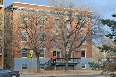 472 BALMORAL 2 BR available for Dec 1st only $1095 / month Recently renovated (three story) building...