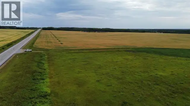 RR, LOT 2 SW-28-71-10-W6 Beaverlodge, Alberta in Land for Sale in Grande Prairie - Image 5