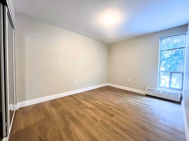 1BR Apt. in Guelph - Regency Speedvale - Great Pool! in Long Term Rentals in Guelph - Image 11