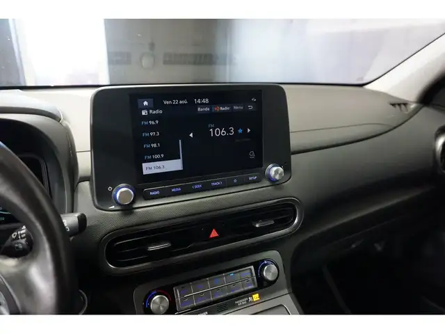 2022 Hyundai Kona Electric EV ELECTRIC / PREFERRED SIÈGES CARPLA in Cars & Trucks in Lévis - Image 19