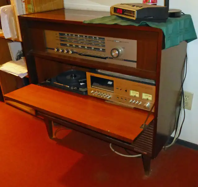 Nordmende Boheme C Stereo A 149.E AM/FM Shortwave Record Changer62863272526721123