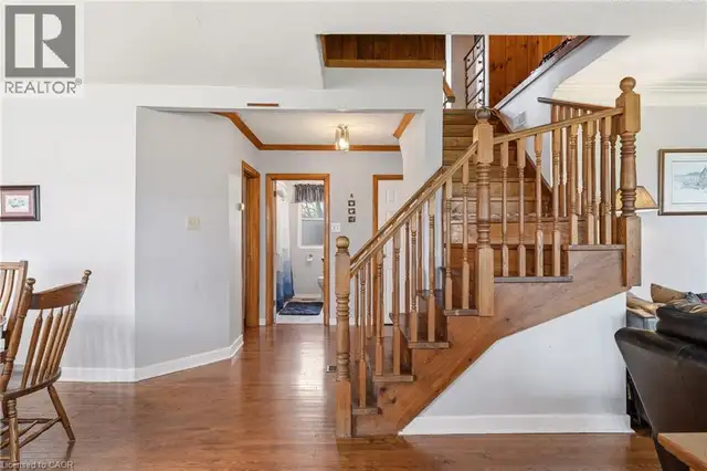 1767 CENTRE Road Carlisle, Ontario in Houses for Sale in Oakville / Halton Region - Image 15