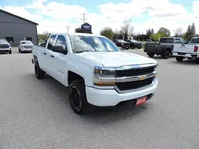 An awesome condition, rust-free, 1 owner, 6-passenger 2016 Silverado 1500 LD double cab that is powe...