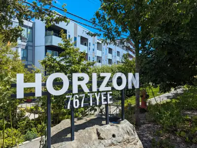 414 – 767 Tyee Rd Enjoy urban living at its finest in this well-appointed and modern design one-bedr...