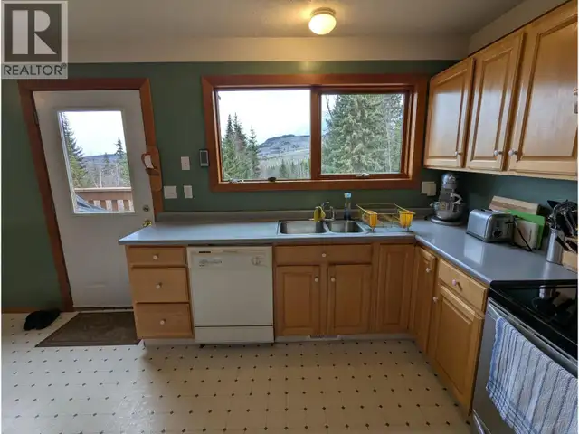 8516 BLUFF ROAD Telkwa, British Columbia in Houses for Sale in Smithers - Image 20