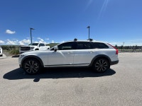 Recent Arrival! 2018 Volvo V90 Cross Country T6 AWD Crystal White Pearl Metallic 2.0L I4 Supercharge... (image 1)