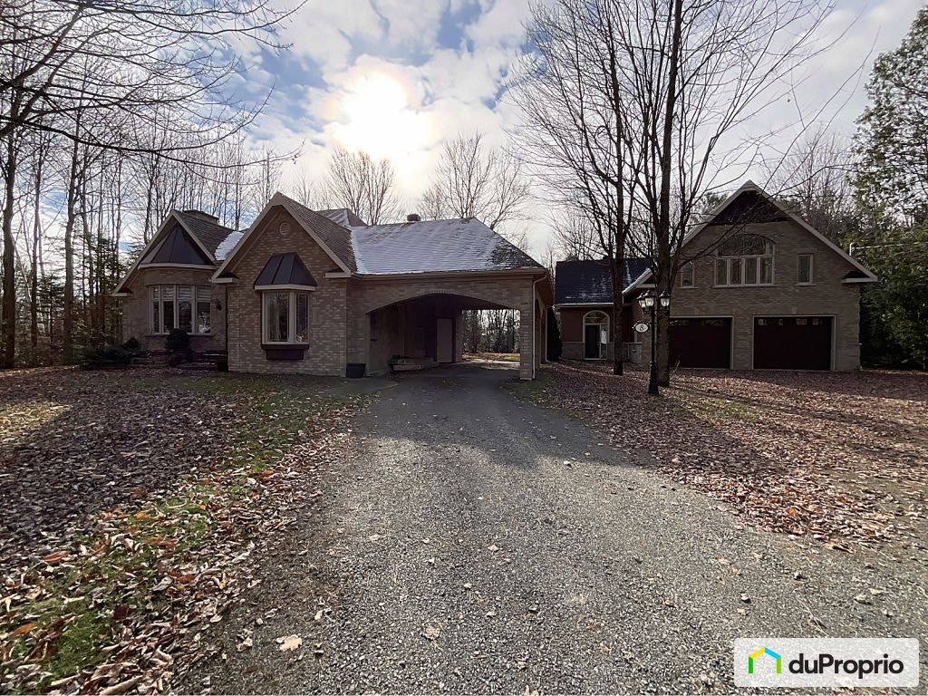 $895,000 - Bungalow for sale in Victoriaville — photo 2