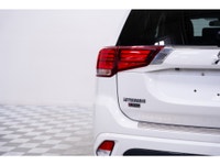 Mitsubishi Outlander PHEV SE S-AWC 2018 : Électrification et Polyvalence Le Mitsubishi Outlander PHE... (image 6)