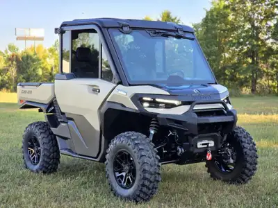 APPLY NOW: https://www.ridecollective.ca/get-pre-approved 2026 CAN-AM DEFENDER HD11 CAB LIMITED • Ro...