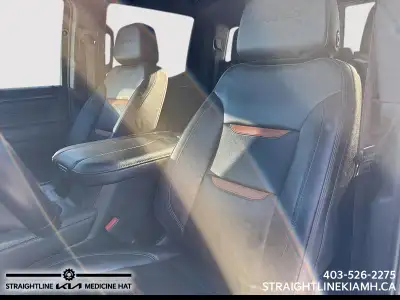 2023 GMC Sierra 1500 AT4 4x4 Drivetrain, Heated & Ventilated Fro, View more