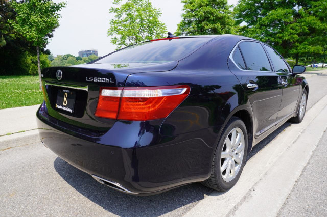 2008 Lexus LS 600H EXECUTIVE PACKAGE / NEW BATTERY /ULTRA RARE / in Cars & Trucks in Mississauga / Peel Region - Image 4