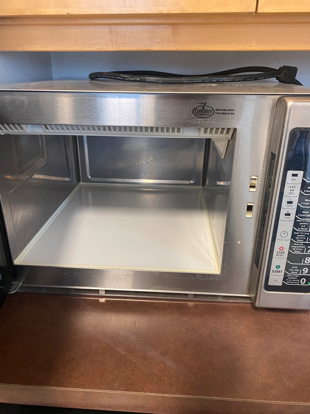 MenuMaster “Like the ones at Subway” microwave. Microwaves & Cookers