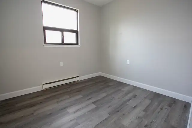 Crystal Heights Townhouses - Renovated 3 Bedroom Townhouse House in Long Term Rentals in Sault Ste. Marie - Image 15