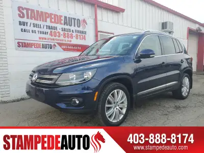 Comfortline | AWD | LEATHER | PANAL ROOF | NAVLook at this 2017 Volkswagen Tiguan Comfortline. Its A...