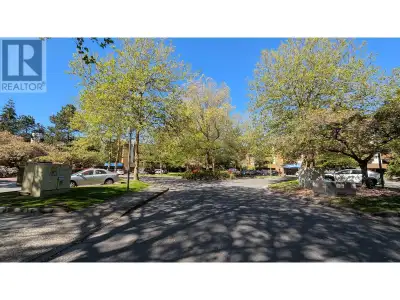 148 7293 MOFFATT Richmond, British Columbia