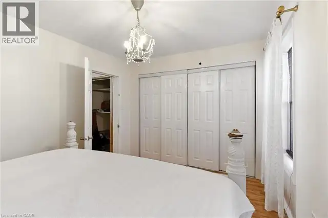 44 HOLTON Avenue N Hamilton, Ontario in Houses for Sale in Hamilton - Image 21