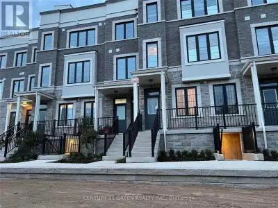 51 - 383 DUNDAS STREET Hamilton (Waterdown), Ontario