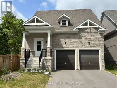 MAIN & 2ND FLR - 20 62ND STREET S Wasaga Beach, Ontario