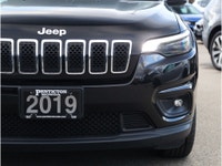 2019 JEEP CHEROKEE NORTH - NO ACCIDENTS - BC VEHICLE - BACKUP CAMERA - HEATED FRONT SEATS - MOUNTED... (image 6)