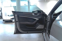 Audi RS 7 SB quattro Performance 2025: - Extérieur gris NARDO avec intérieur en cuir haut de gamme n... (image 8)