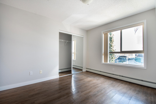 Square 104 - Spacious 2 Bedrooms 2 Bathrooms Downtown Apartment! in Long Term Rentals in Edmonton - Image 3