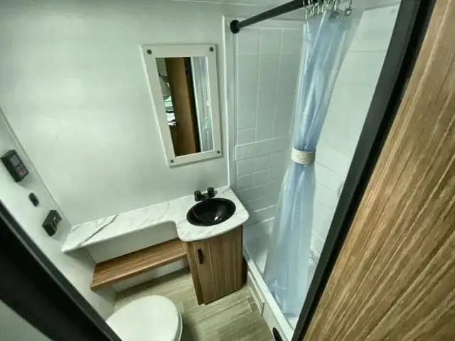 2025 Keystone RV Passport Classic 224RK in Travel Trailers & Campers in Bedford - Image 21